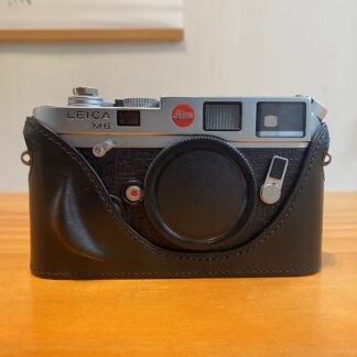 Leica M6 Classic Film Camera (Silver)